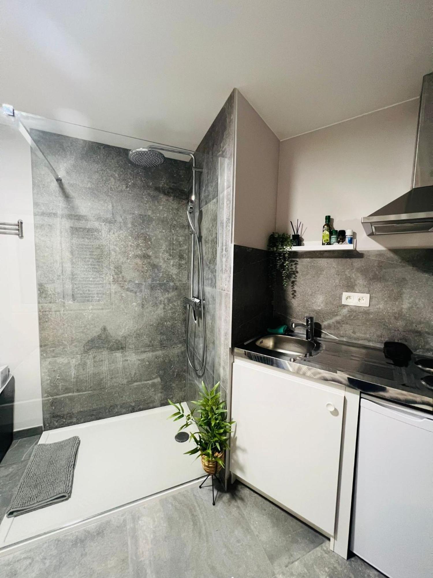 Apartmán Mini Studio Une Personne Lutych Exteriér fotografie