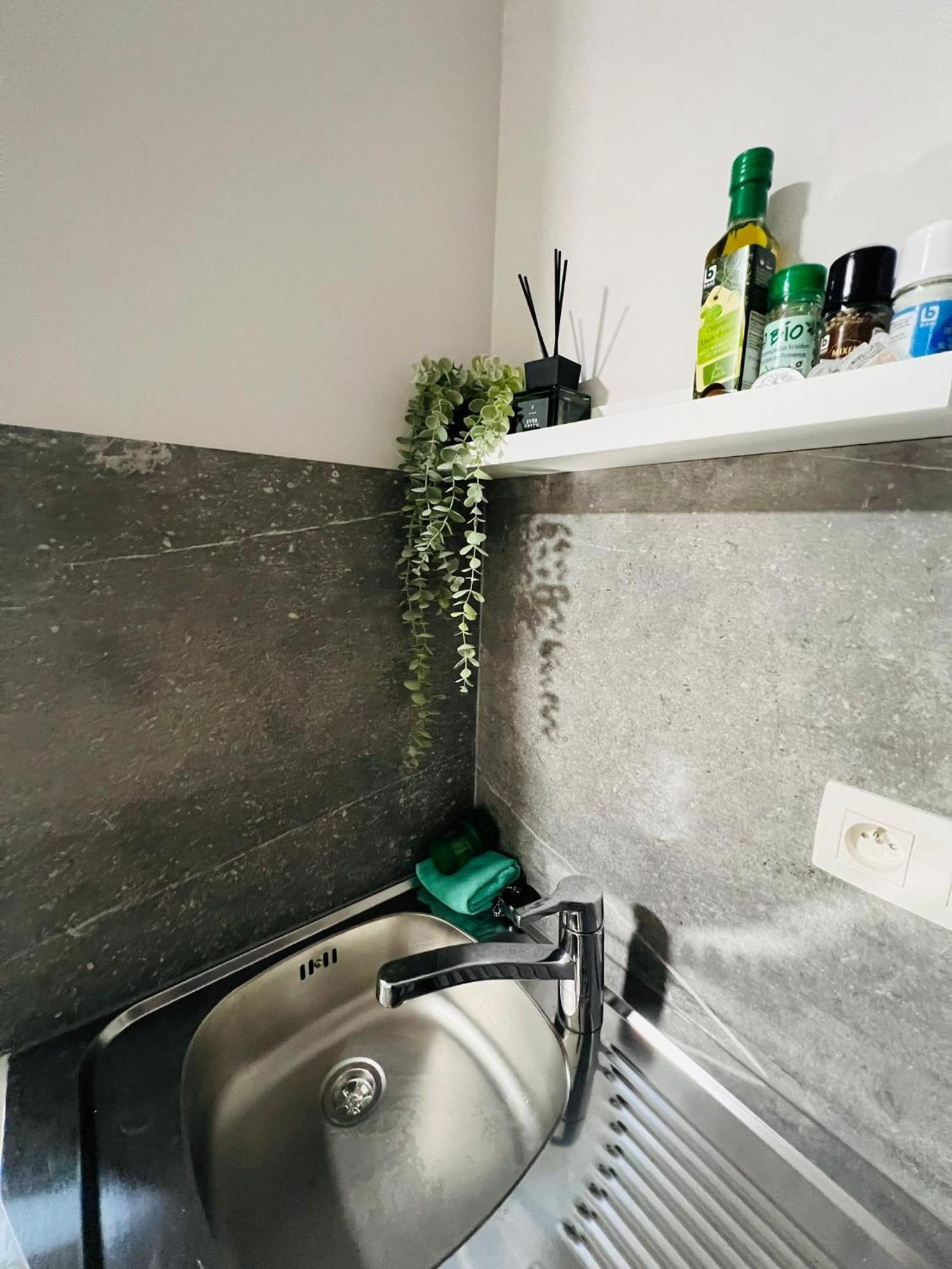 Apartmán Mini Studio Une Personne Lutych Exteriér fotografie